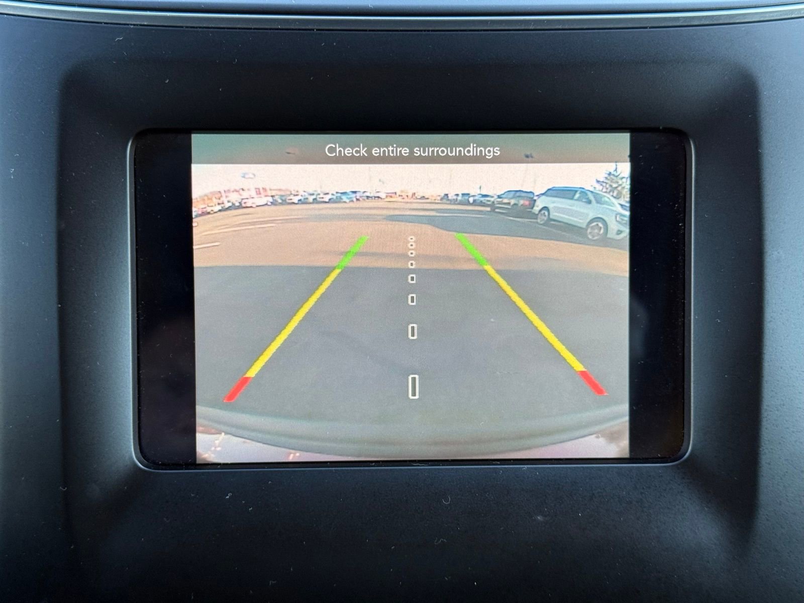 Used 2019 Jeep Cherokee Latitude w/ Popular Appearance Group image 31