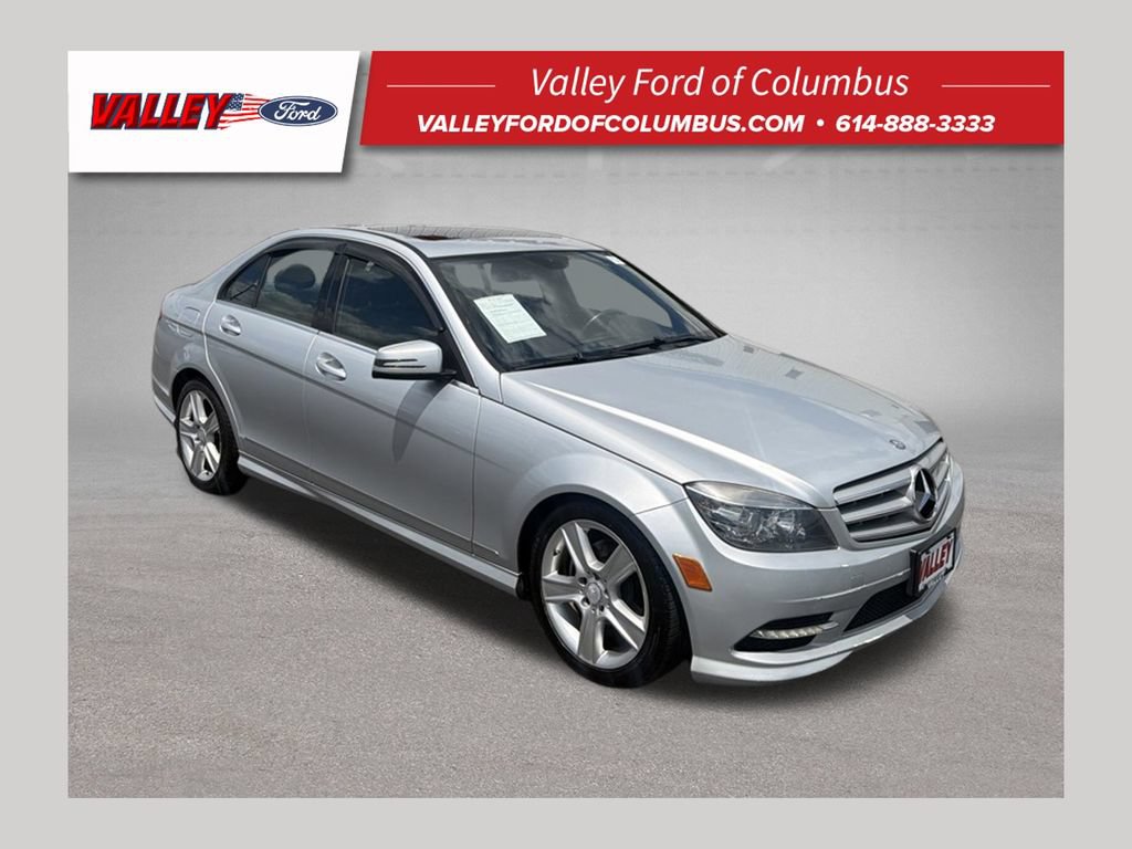 Used 2011 Mercedes-Benz C 300 4MATIC Sedan image 1