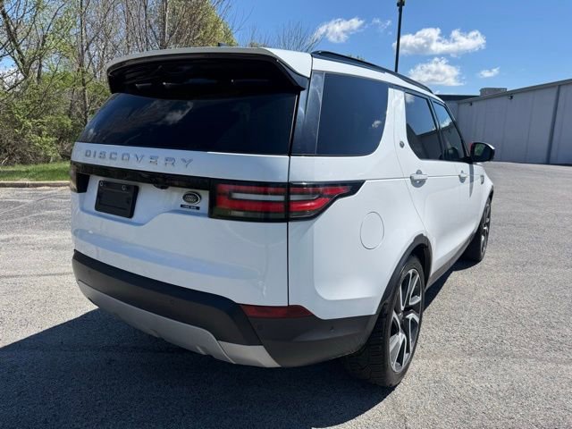 Used 2018 Land Rover Discovery HSE Luxury AWD/4WD image 4
