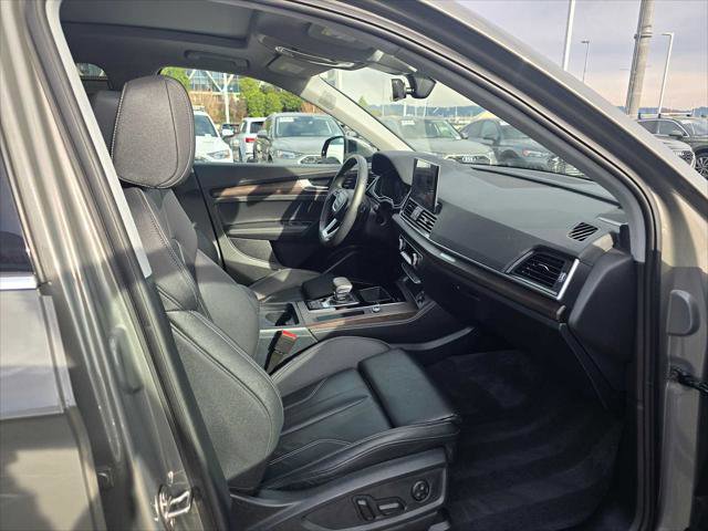 Used 2025 Audi Q5 2.0T Premium Plus w/ Premium Plus Package image 11