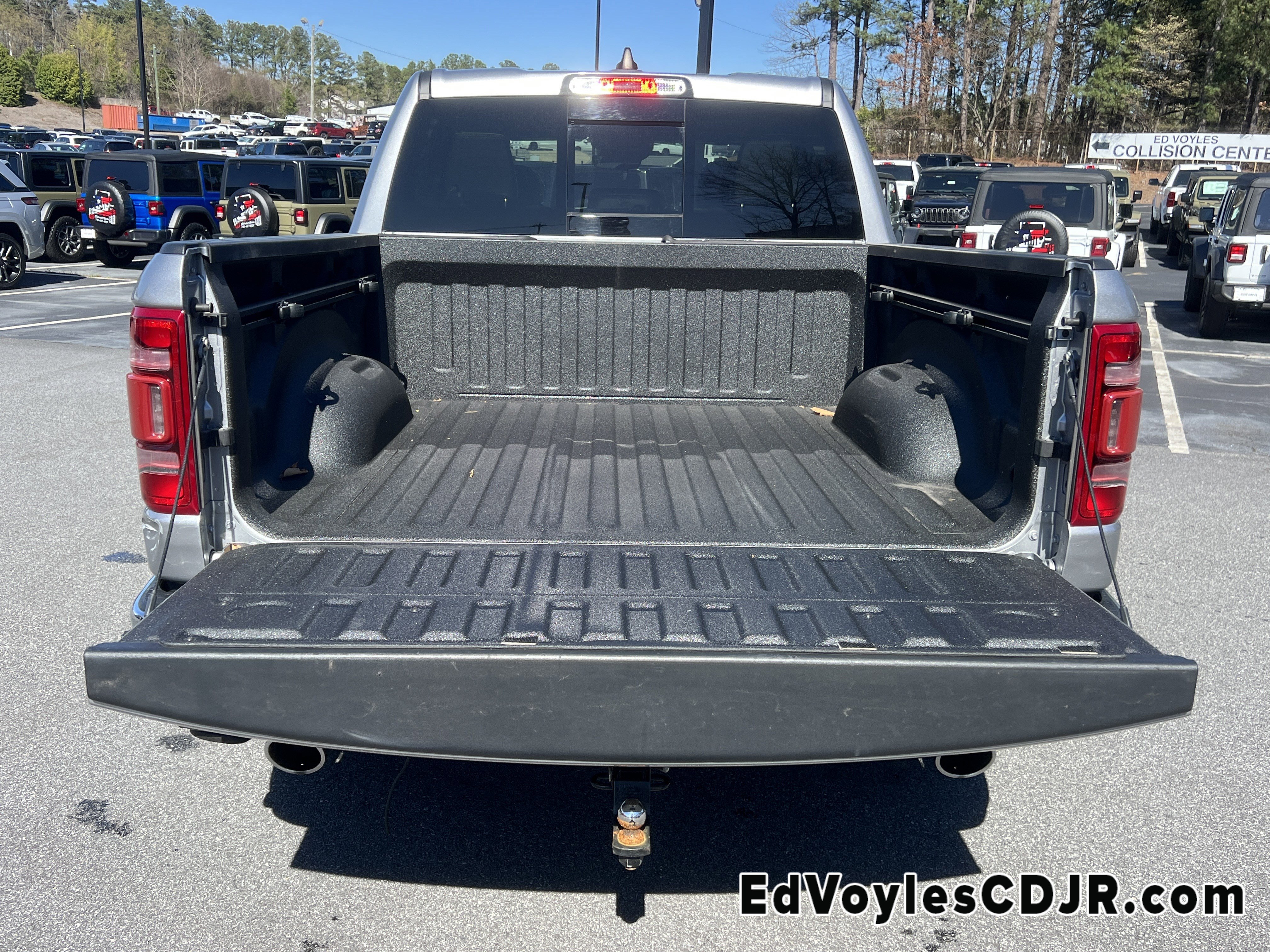 Used 2023 RAM 1500 Laramie image 23