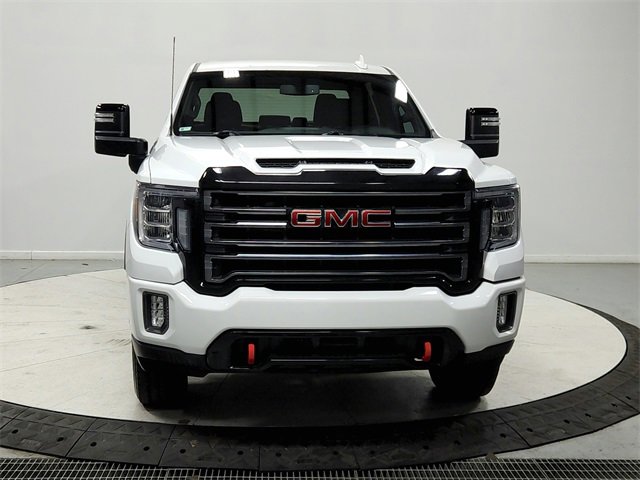 Used 2021 GMC Sierra 2500 AT4 image 2