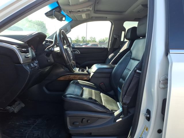 Used 2015 GMC Yukon XL Denali w/ Touring Package AWD/4WD image 13