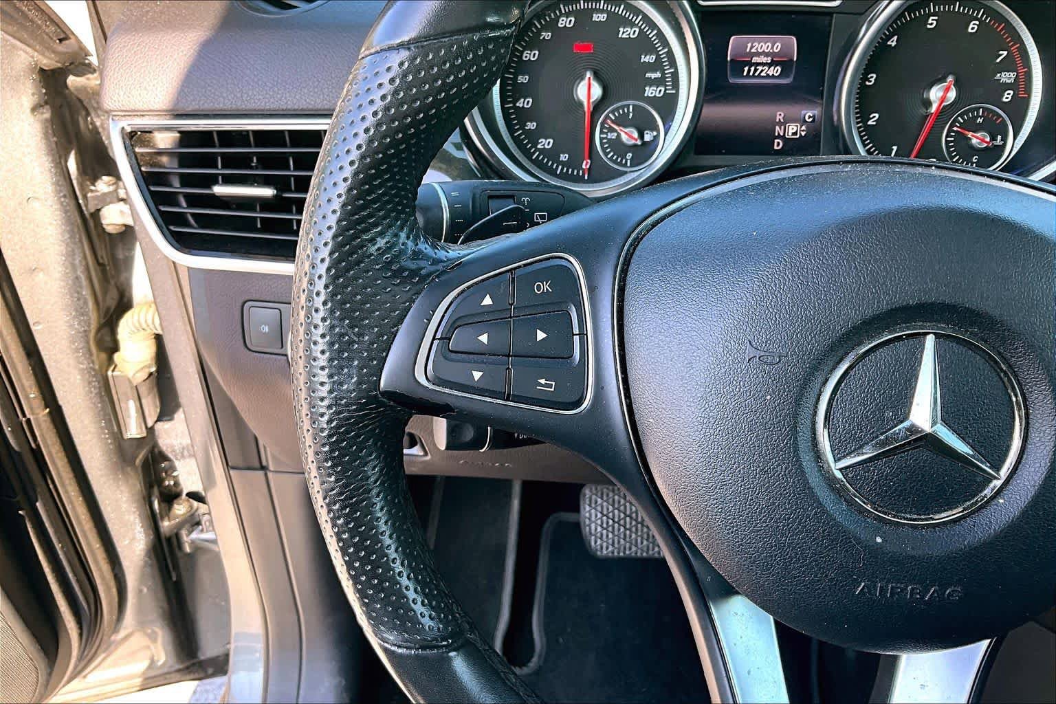 Used 2017 Mercedes-Benz GLE 350 4MATIC image 24
