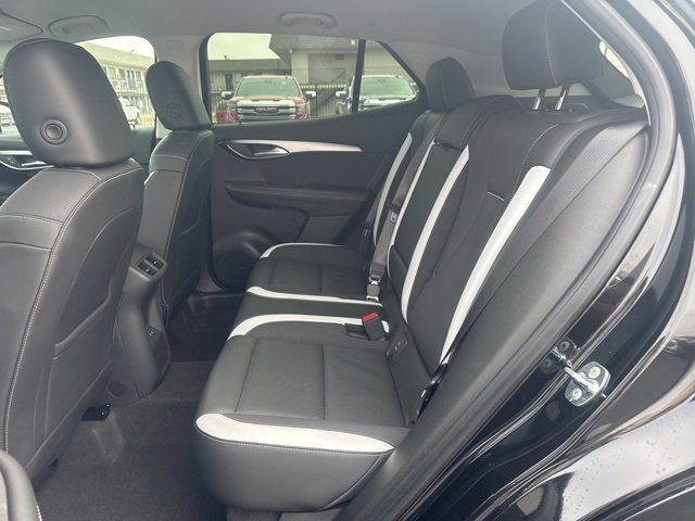 Used 2025 Buick Envision Sport Touring image 21