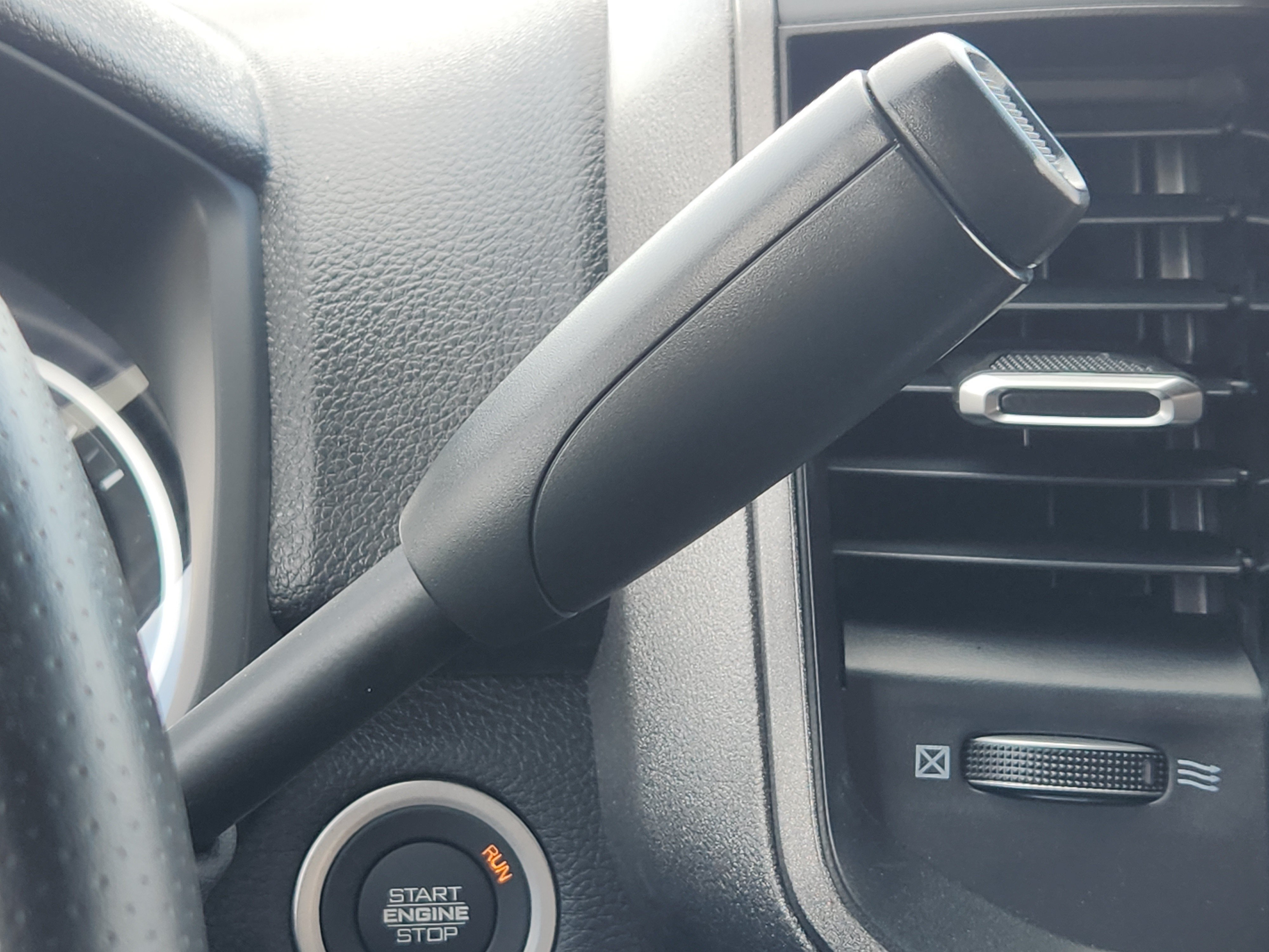 New 2026 RAM 3500 Tradesman AWD/4WD image 17