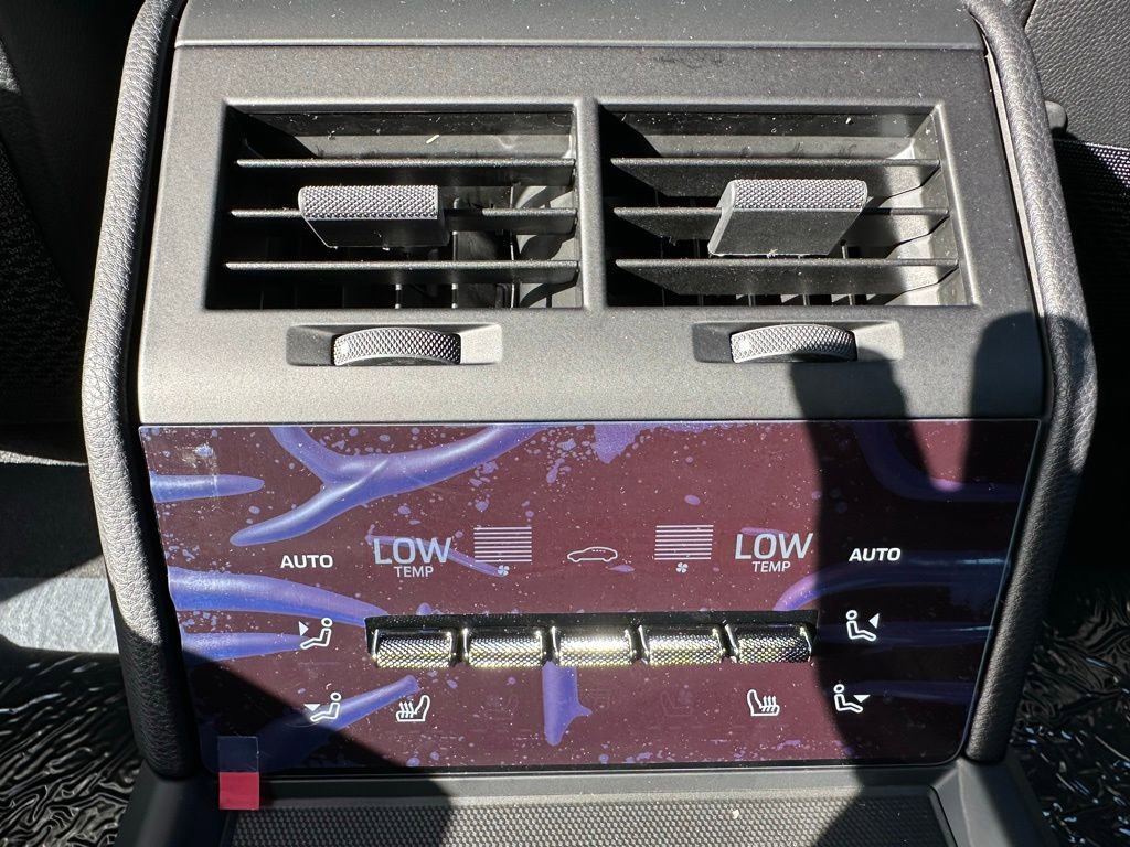 Used 2025 Porsche Panamera 4 image 33