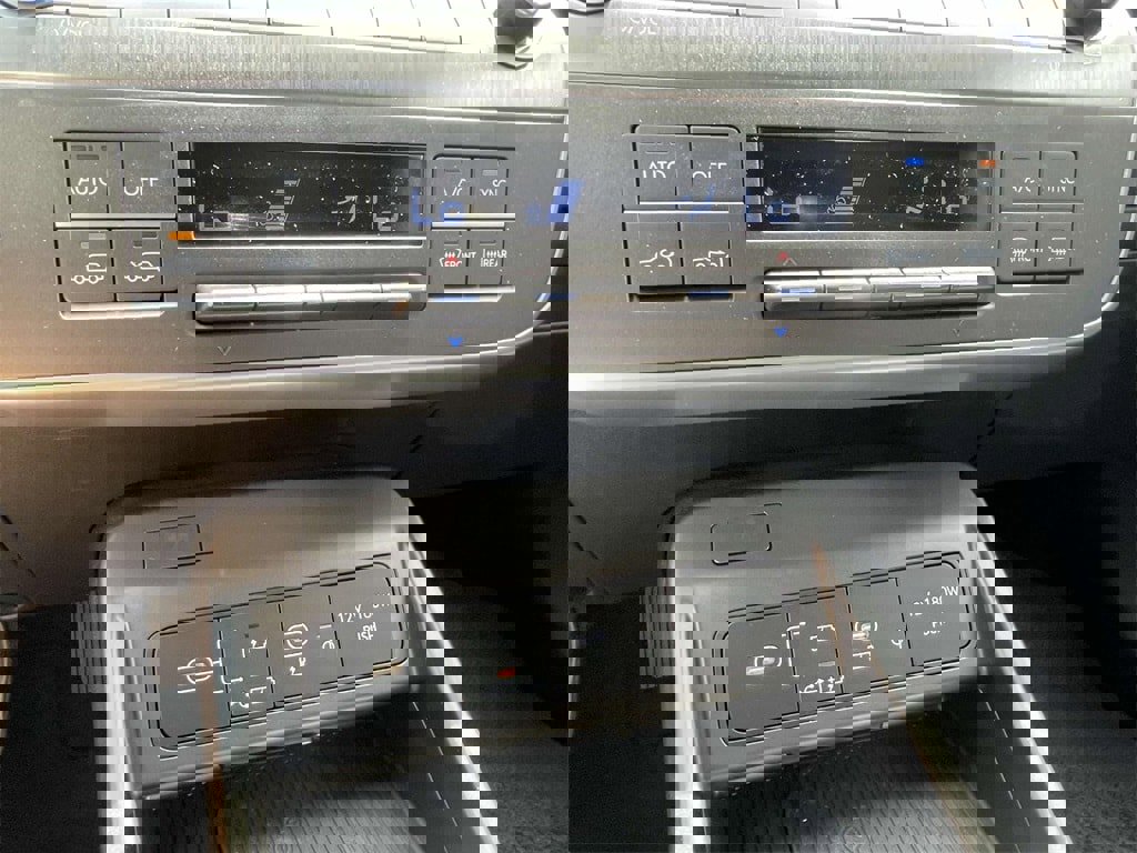 New 2025 Hyundai Kona SEL image 19