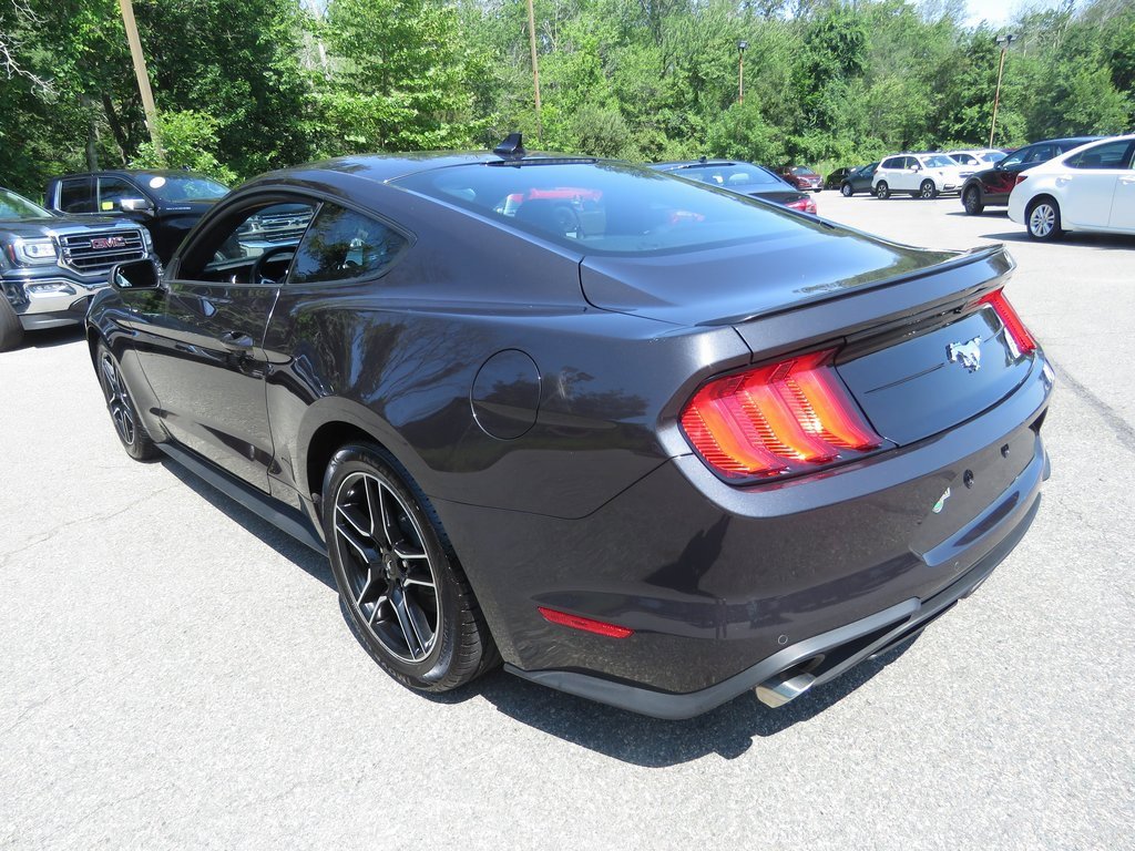 Used 2022 Ford Mustang Premium image 8