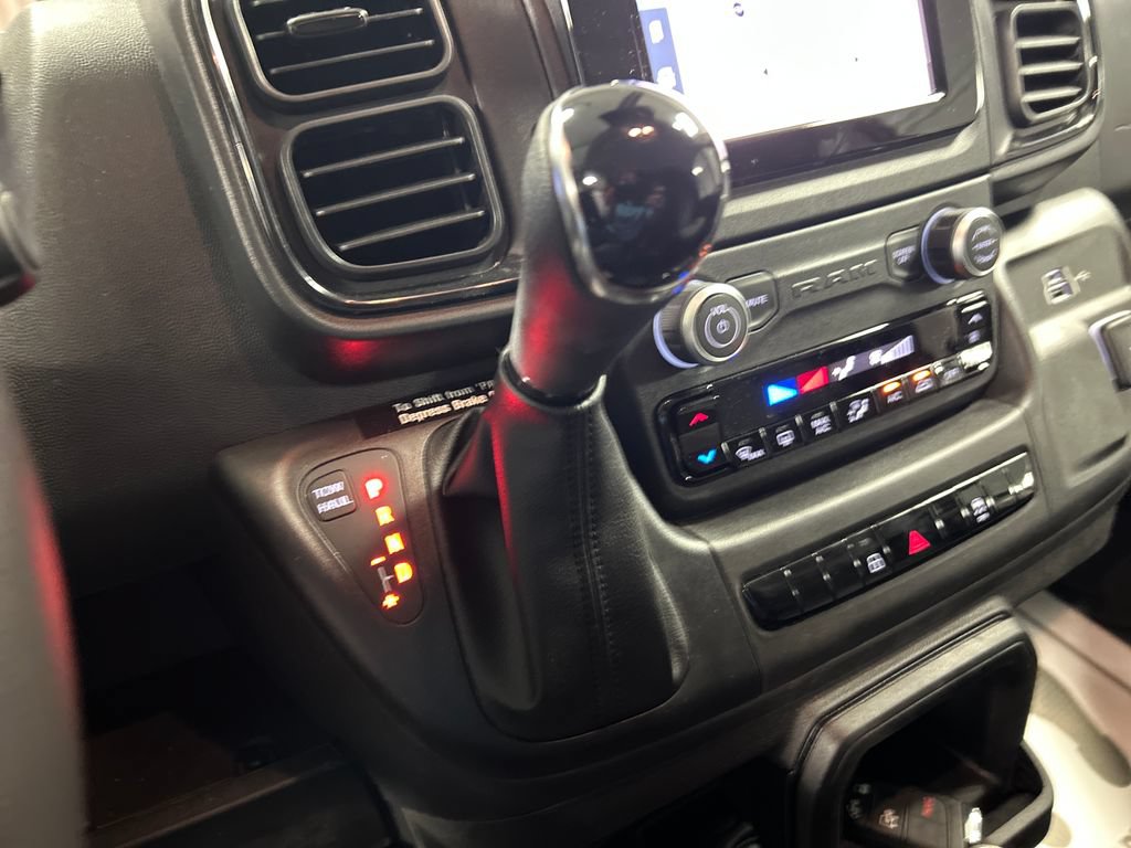 Used 2025 RAM ProMaster 2500 w/ U-Haul Equipment Group FWD image 19