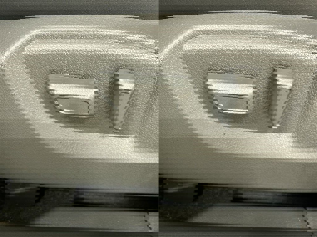 New 2026 Mitsubishi Eclipse Cross SEL image 12