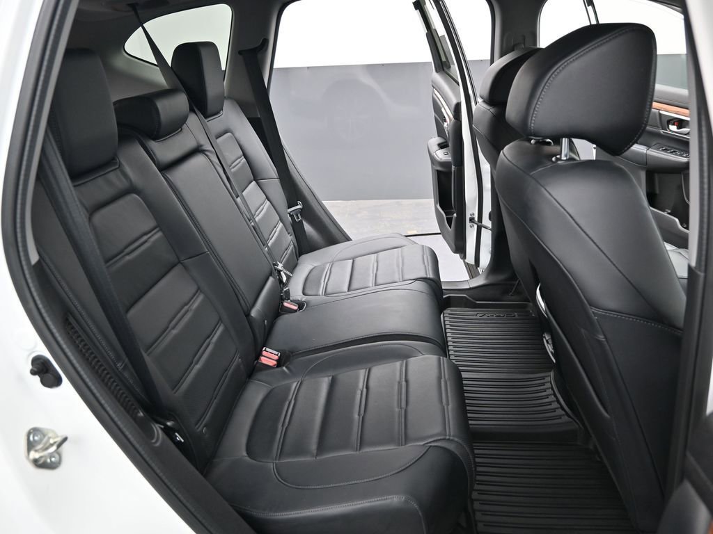 Used 2020 Honda CR-V Touring image 23
