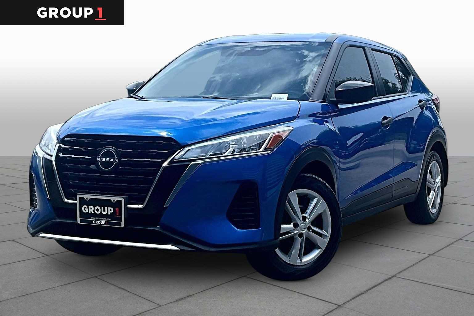 Used 2022 Nissan Kicks S FWD image 1