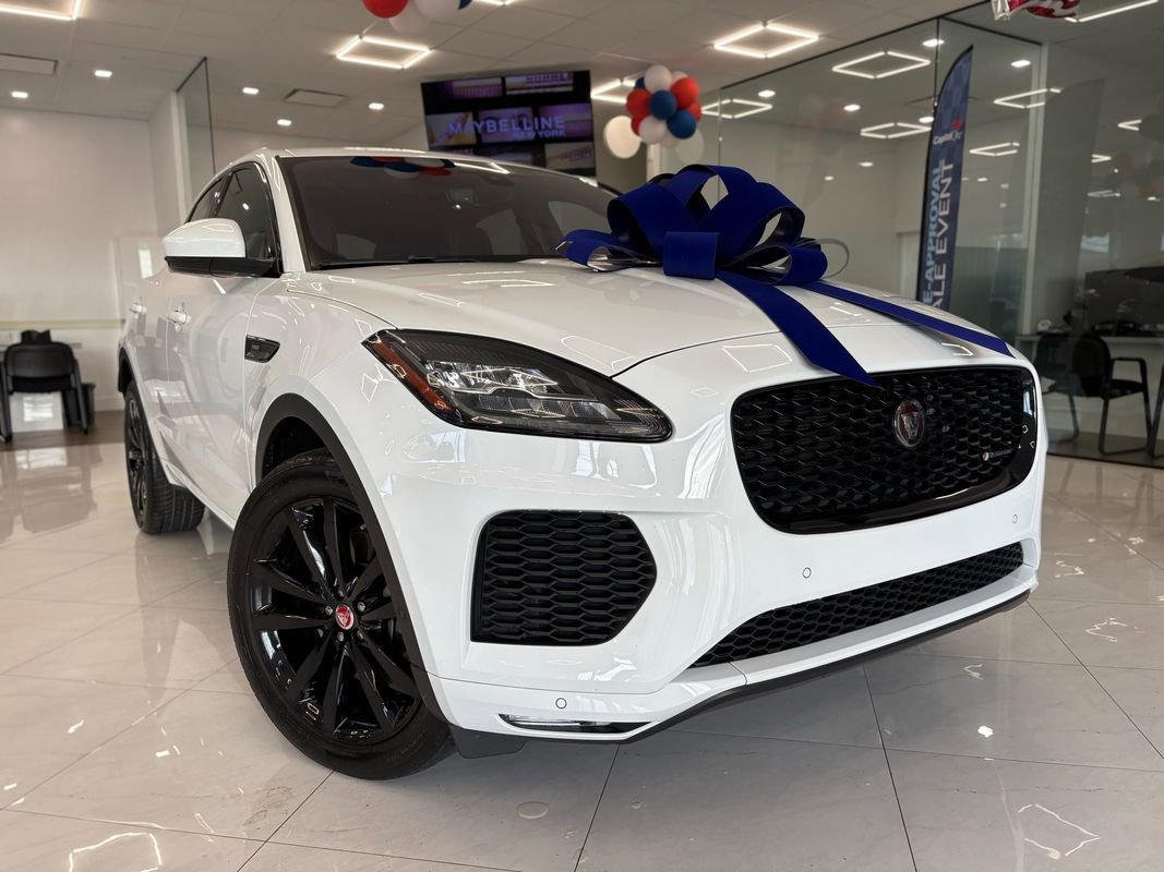 Used 2020 Jaguar E-PACE R-Dynamic HSE image 3