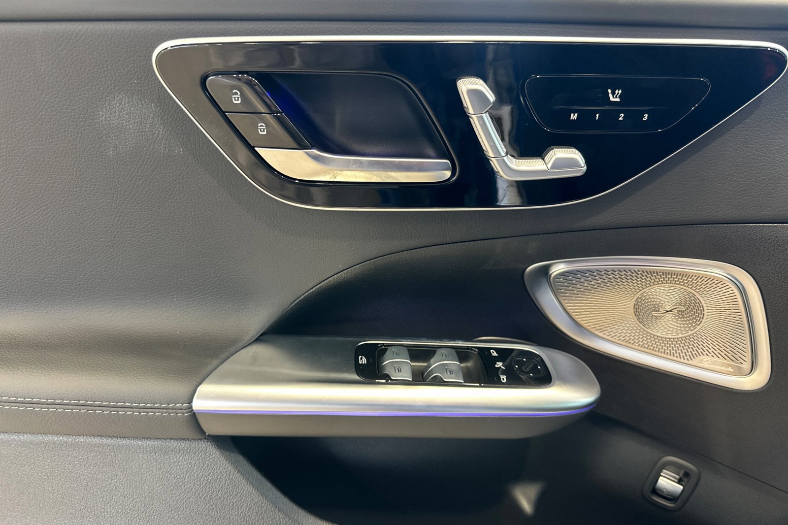 New 2025 Mercedes-Benz C 300 Sedan image 11