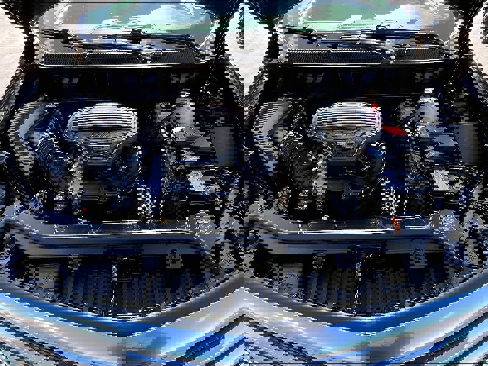 Used 2018 Cadillac XT5 Luxury w/ Driver Awareness Package AWD/4WD image 12