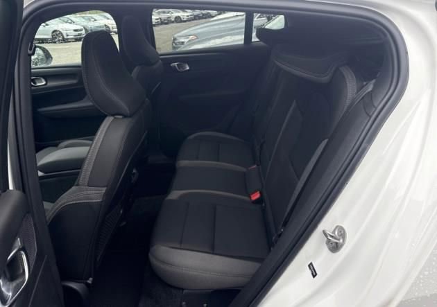 Used 2023 Volvo C40 P8 Recharge Plus w/ Climate Package AWD/4WD image 6