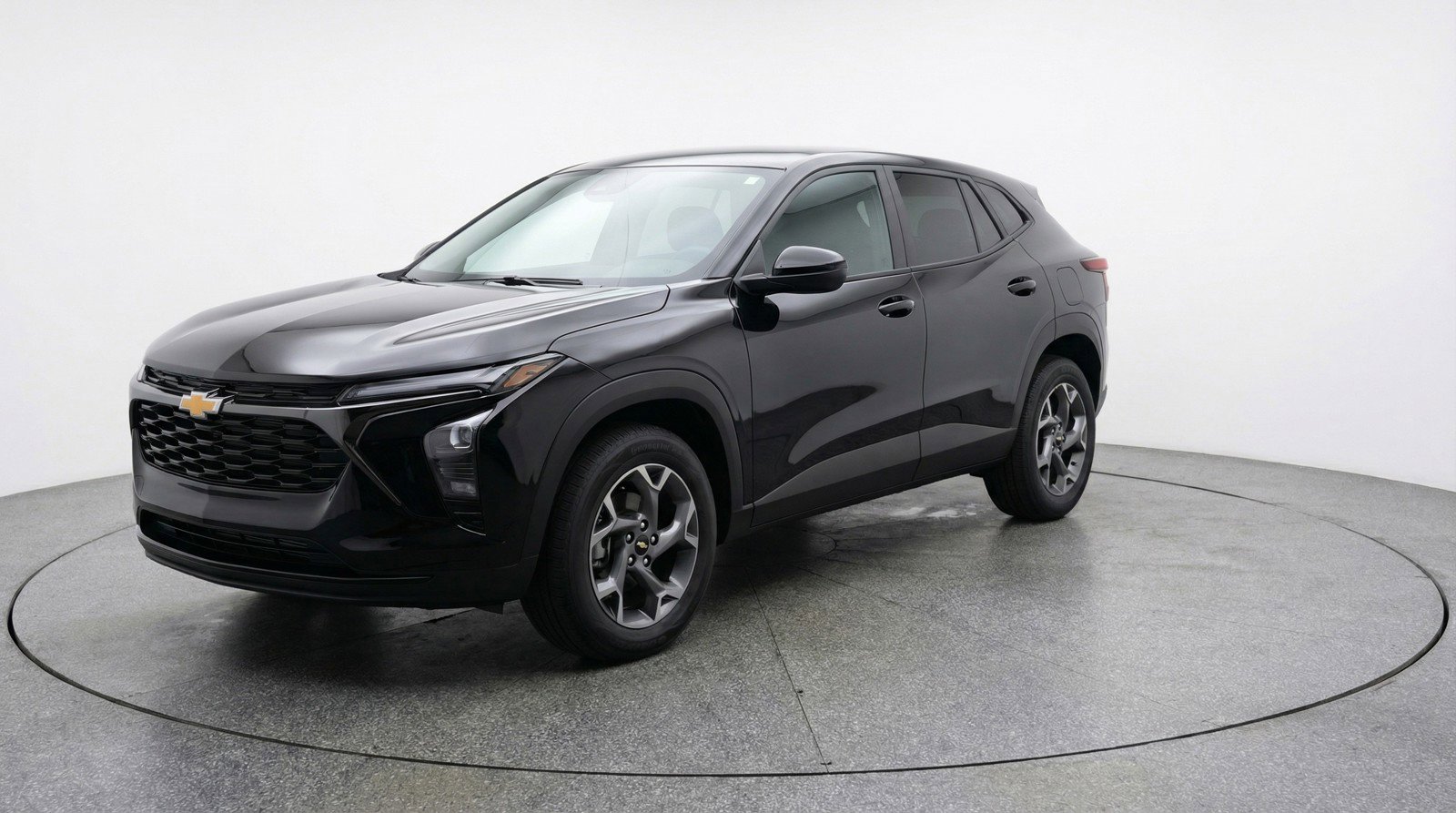 Used 2025 Chevrolet Trax LT w/ LT Convenience Package image 3