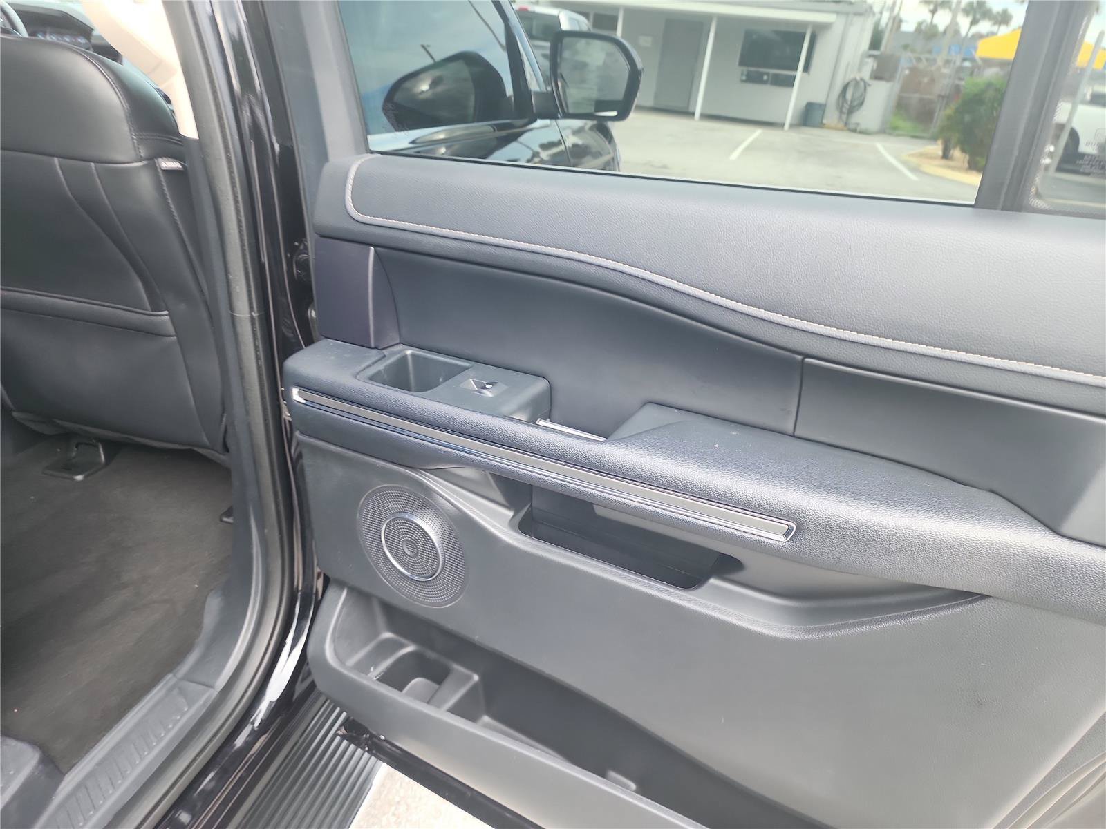 Used 2023 Ford Expedition Max XLT RWD image 23