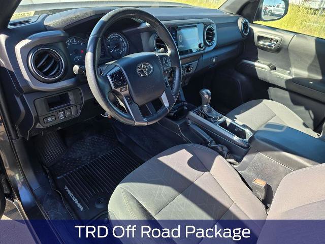 Used 2019 Toyota Tacoma TRD Off-Road AWD/4WD image 2