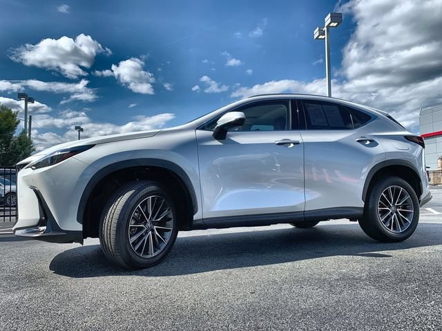 Used 2024 Lexus NX 350h AWD w/ Luxury Package image 5