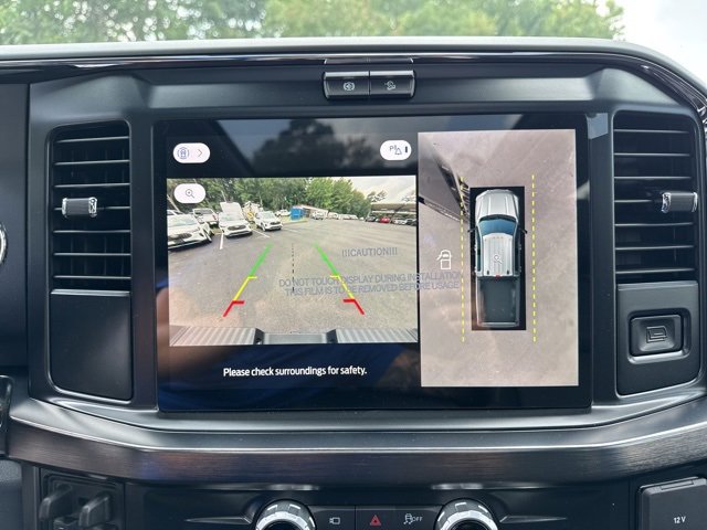 New 2025 Ford F250 Lariat w/ Chrome Package image 16