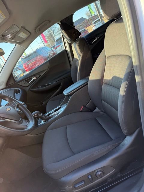 Used 2024 Chevrolet Malibu LT image 12