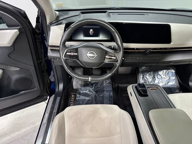Used 2024 Nissan Ariya AWD image 16