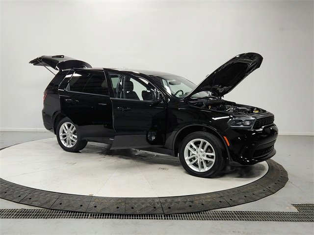 Used 2025 Dodge Durango GT w/ Trailer Tow Group IV image 9