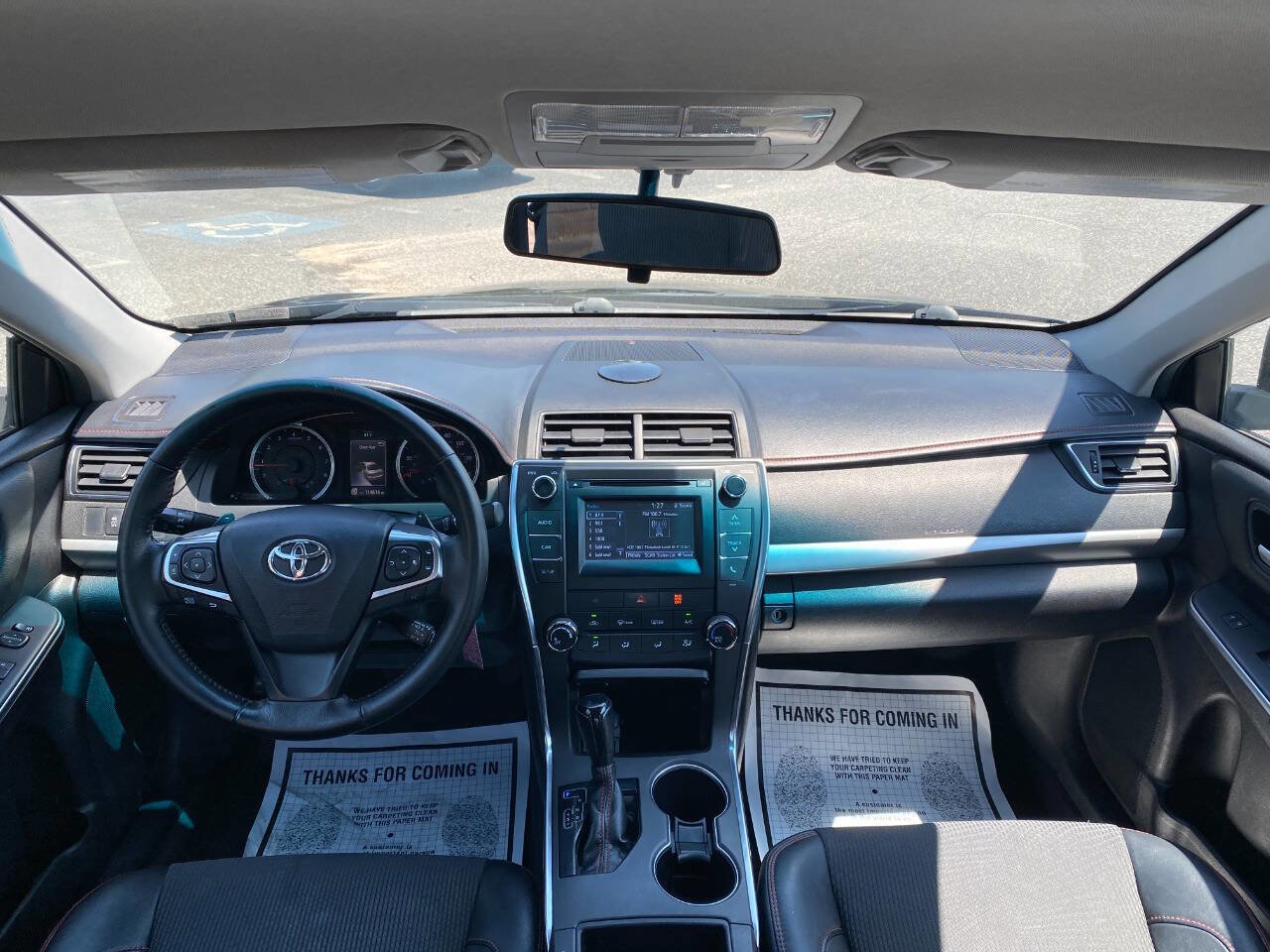 Used 2016 Toyota Camry SE FWD image 24