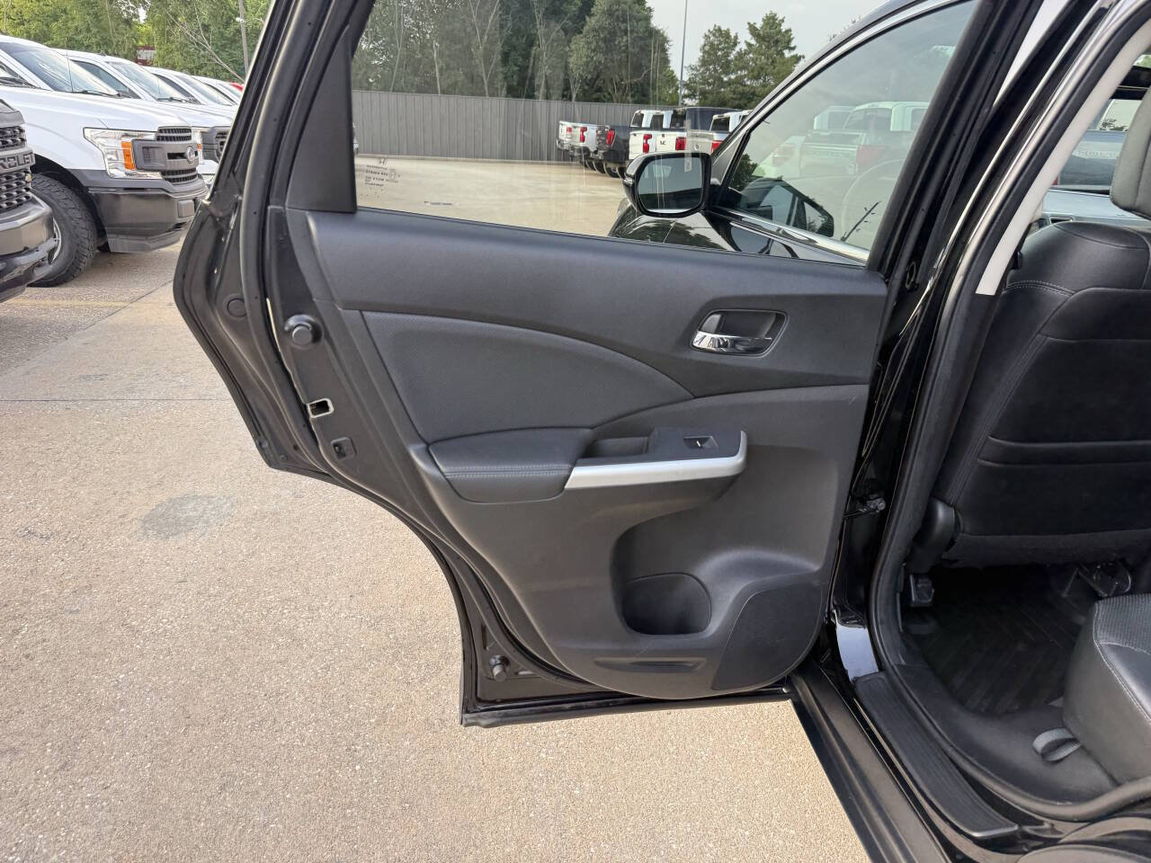 Used 2015 Honda CR-V Touring image 14