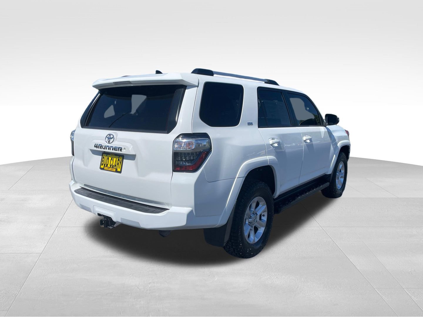 Certified 2019 Toyota 4Runner SR5 Premium AWD/4WD image 3