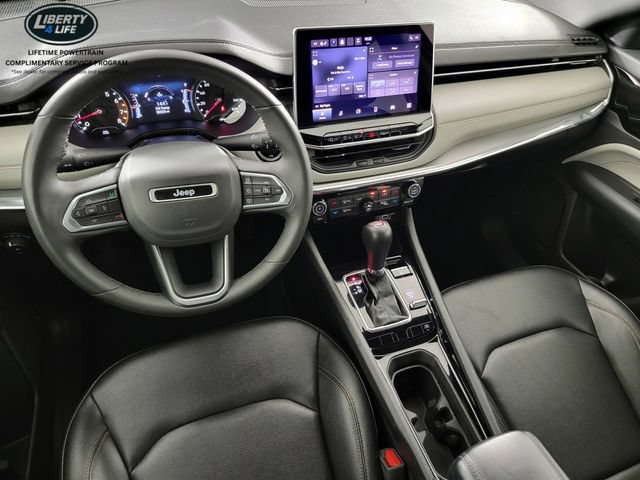 Used 2024 Jeep Compass Limited AWD/4WD image 34