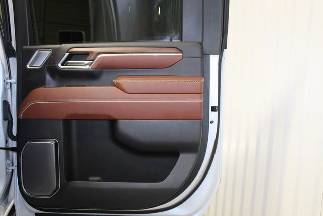 Used 2024 GMC Sierra 2500 Denali Ultimate image 15
