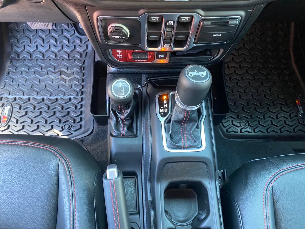 Used 2019 Jeep Wrangler Unlimited Rubicon AWD/4WD image 17