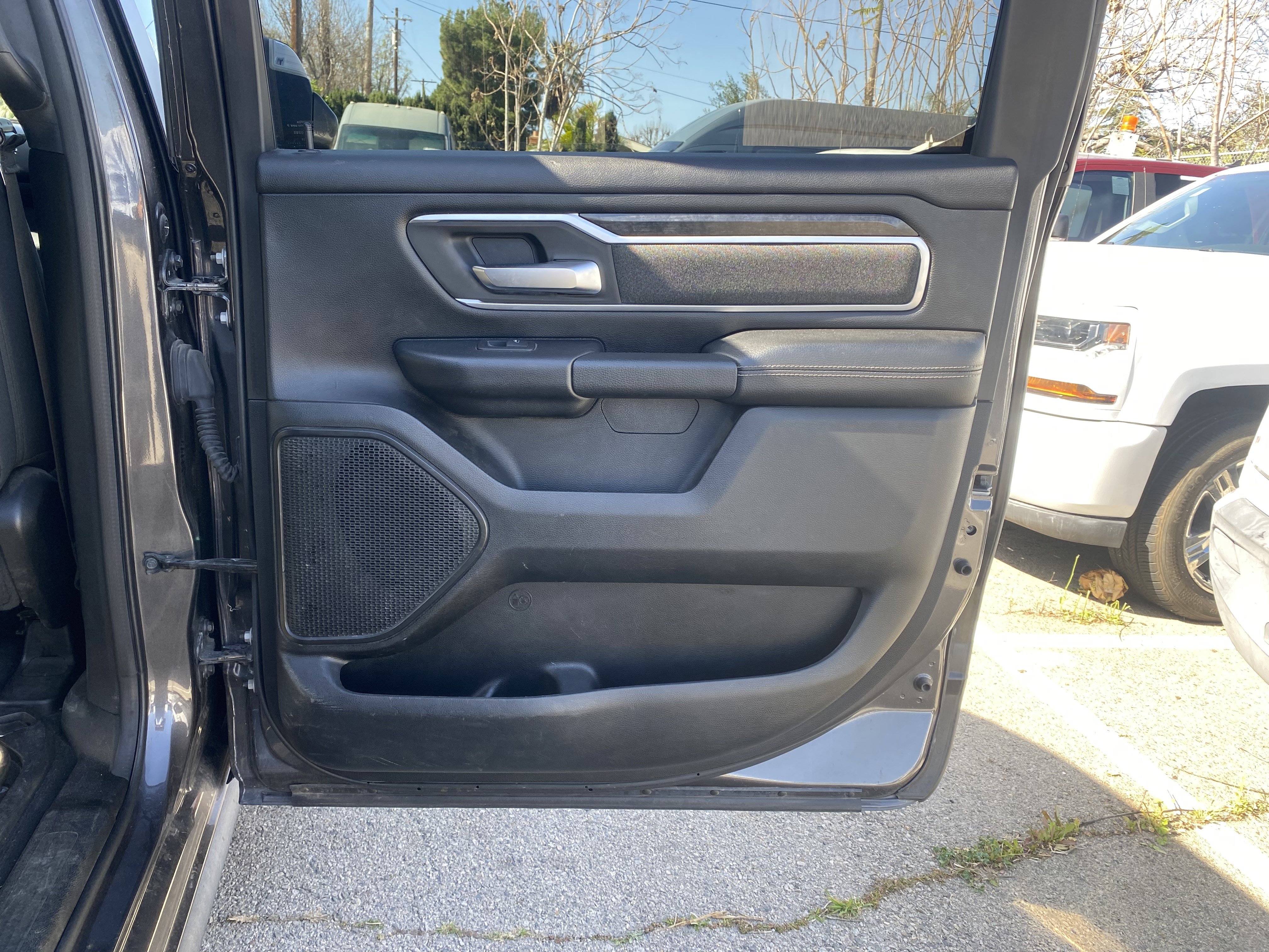 Used 2020 RAM 1500 Big Horn RWD image 29