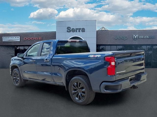 Used 2020 Chevrolet Silverado 1500 Custom w/ Custom Value Package AWD/4WD image 5