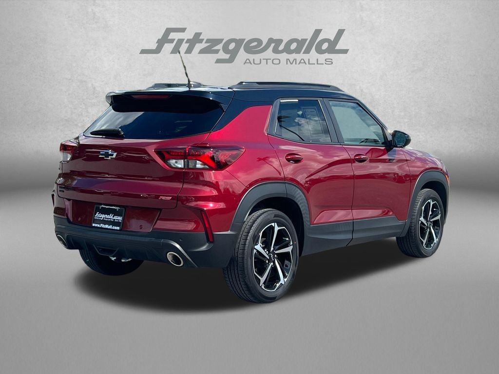 Used 2023 Chevrolet TrailBlazer RS w/ Sun and Liftgate Package AWD/4WD image 8