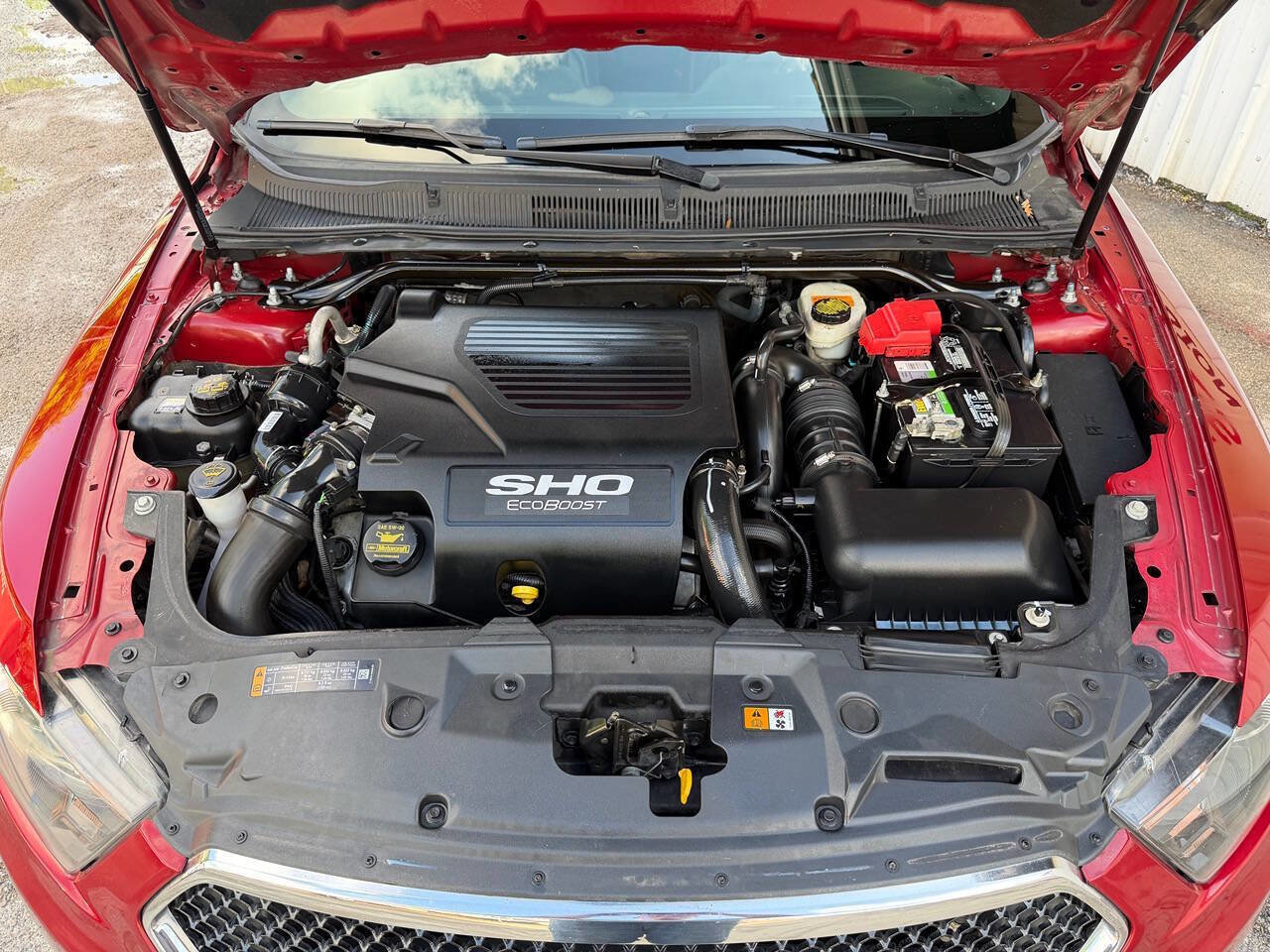 Used 2013 Ford Taurus SHO image 39