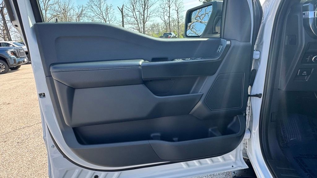 Used 2022 Ford F150 XL w/ STX Appearance Package image 19