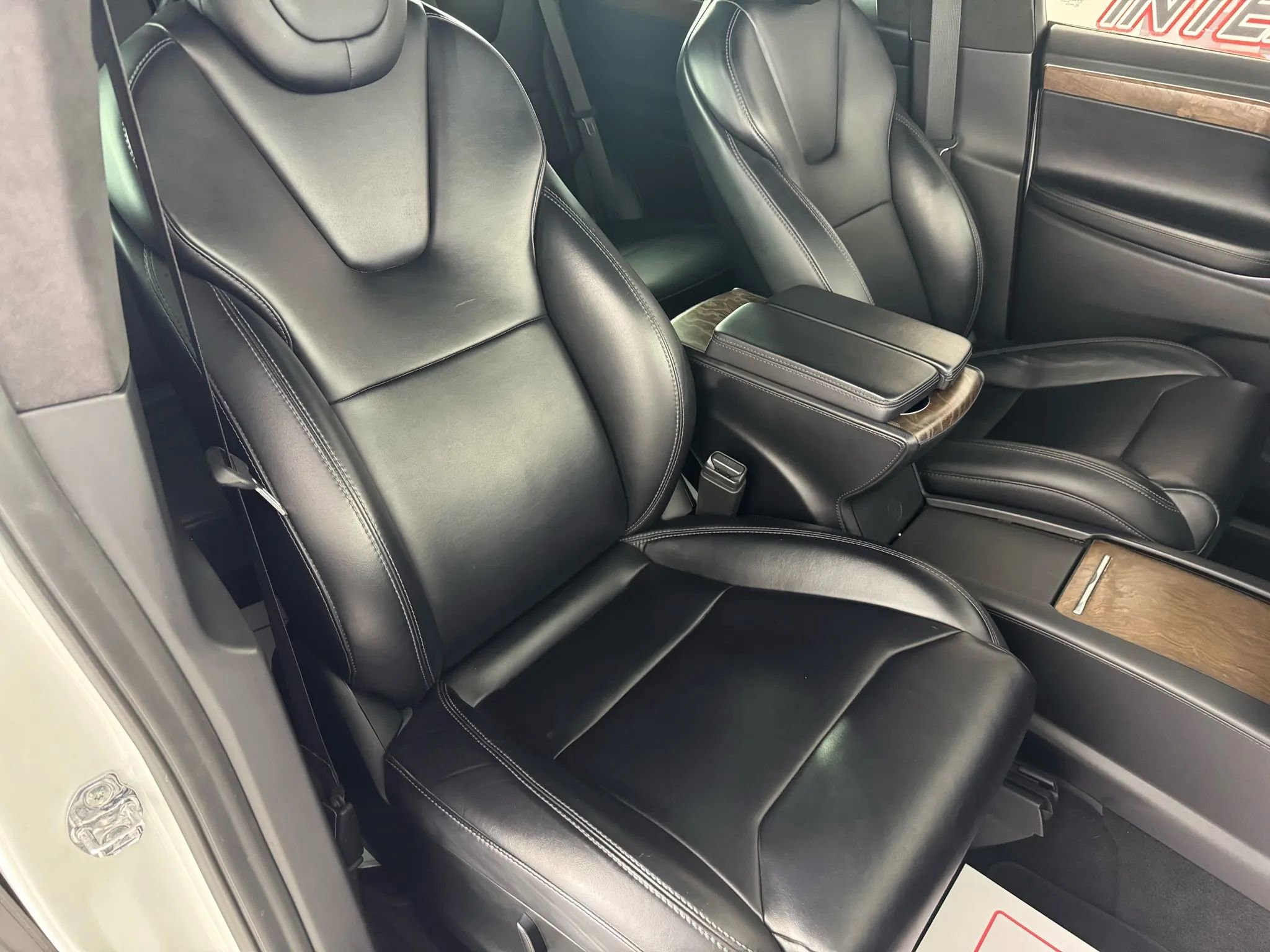 Used 2017 Tesla Model X 100D image 34