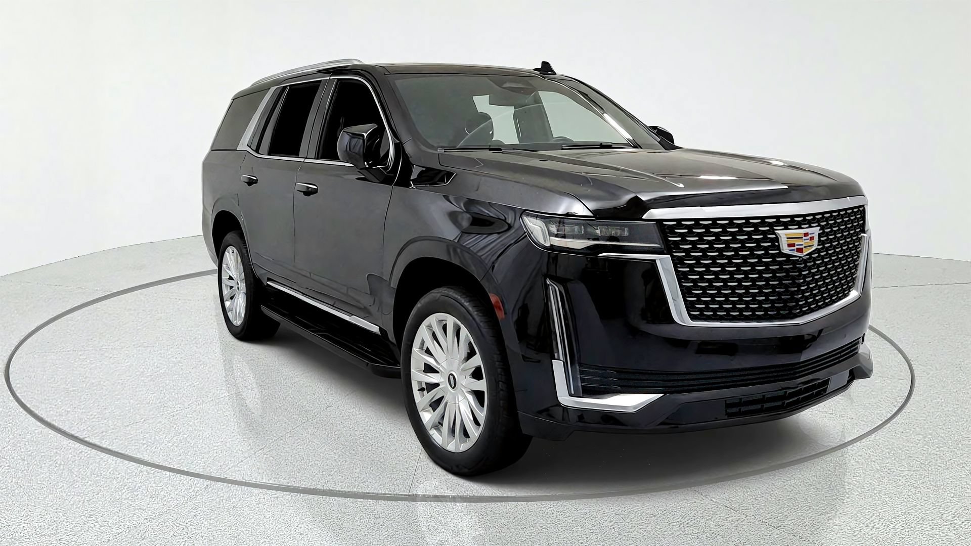 Used 2022 Cadillac Escalade Luxury w/ LPO, Floor Liner Package AWD/4WD image 7