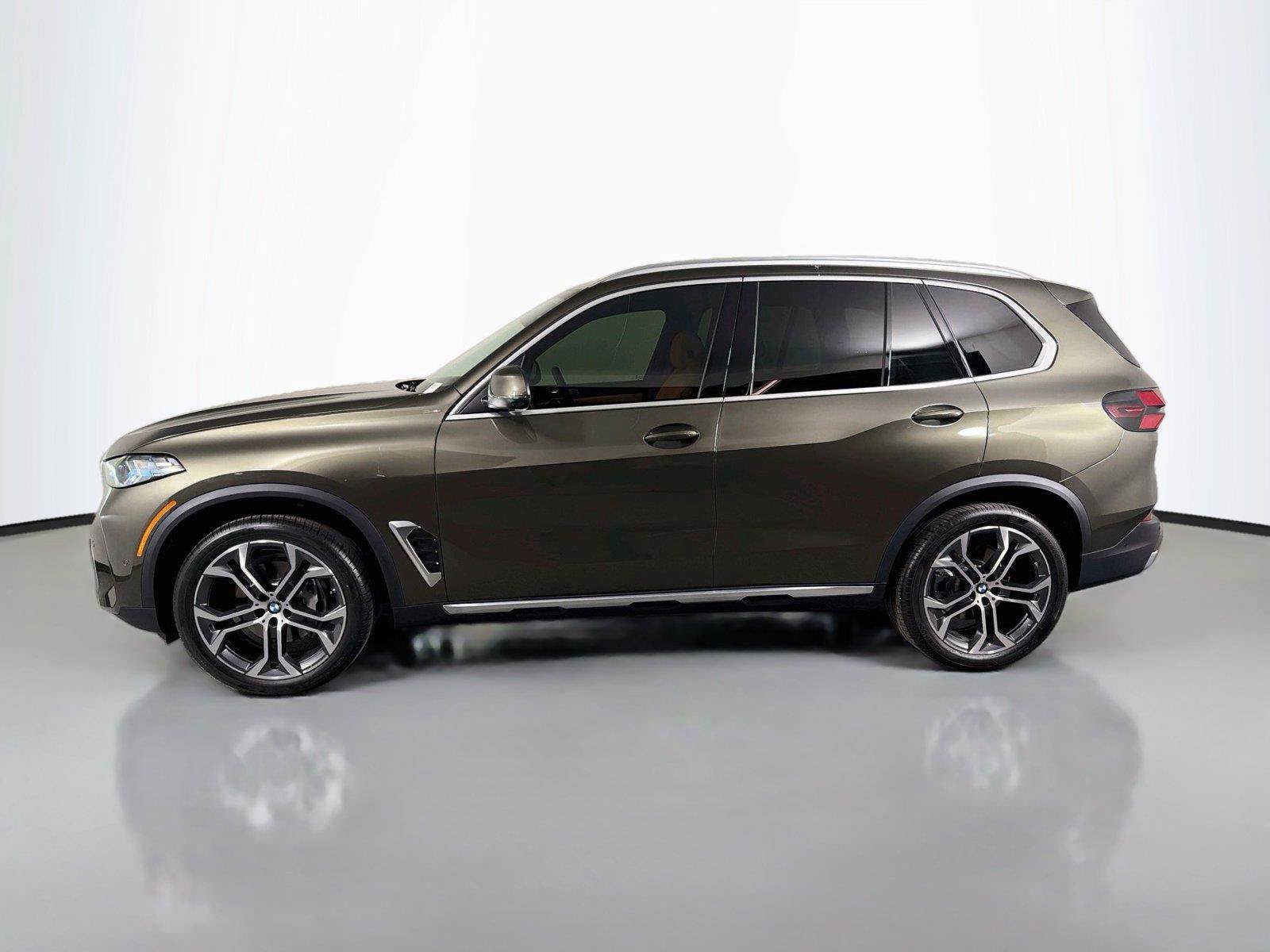 New 2026 BMW X5 sDrive40i w/ Premium Package RWD image 8