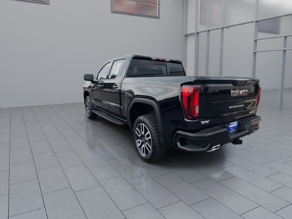 Used 2024 GMC Sierra 1500 AT4 w/ Technology Package AWD/4WD image 6