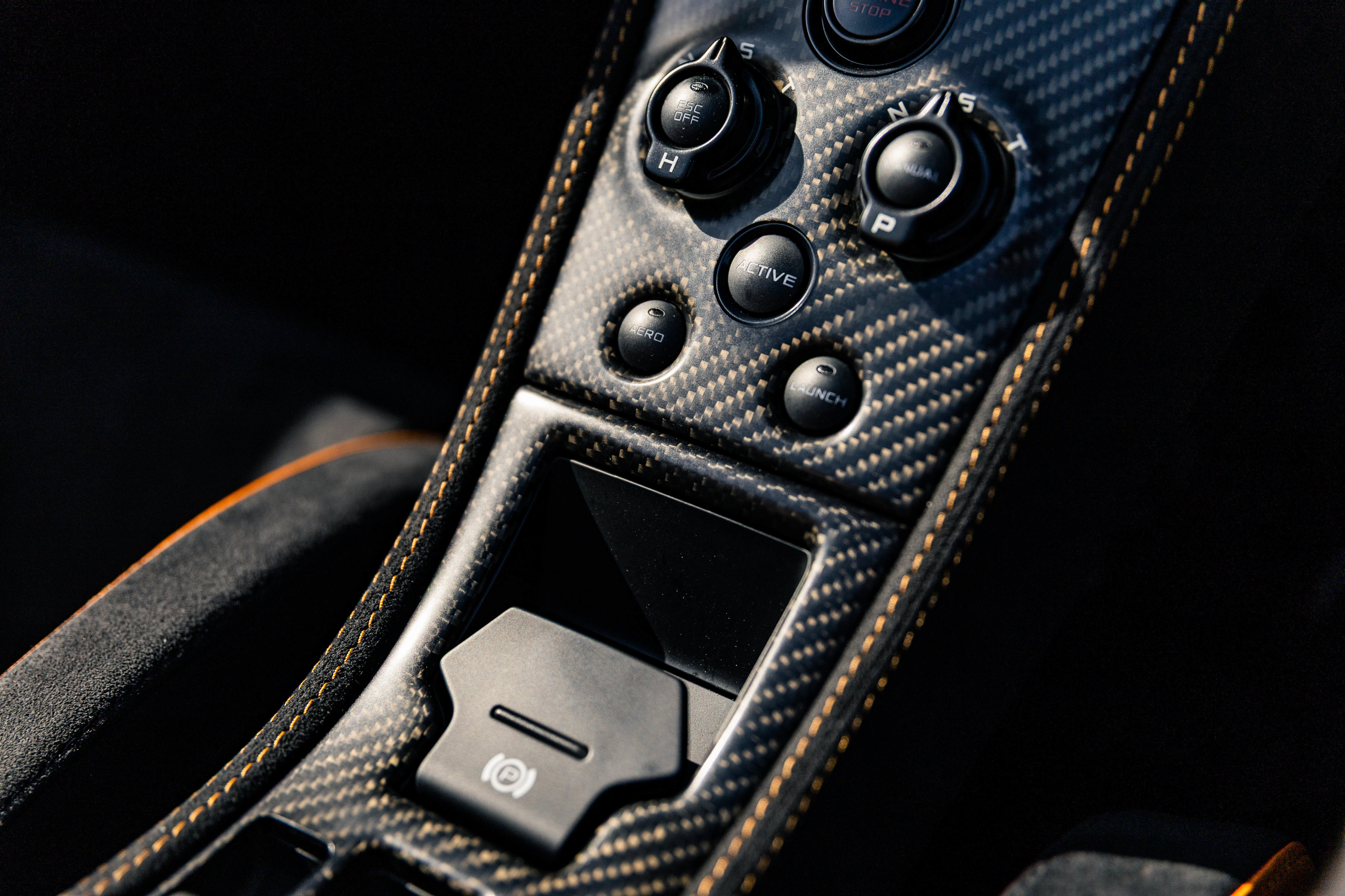 Used 2016 McLaren 675LT Spider RWD image 48