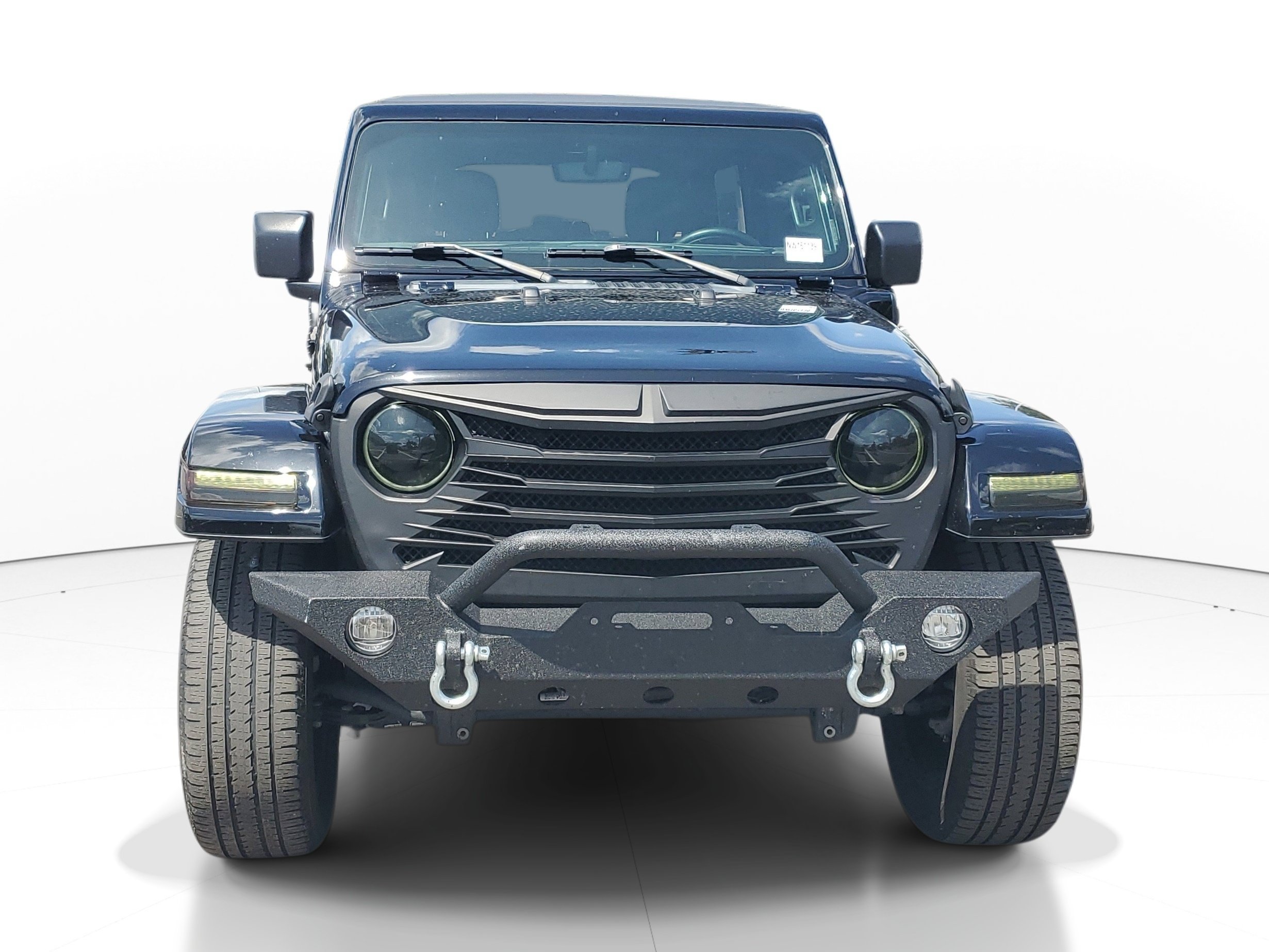 Used 2022 Jeep Wrangler Unlimited Sahara AWD/4WD image 3