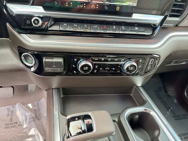 New 2026 GMC Sierra 1500 SLT w/ SLT Premium Plus Package AWD/4WD image 25