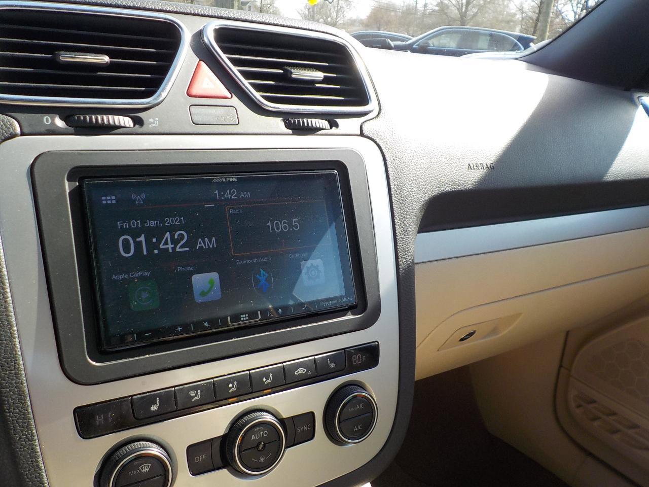 Used 2015 Volkswagen Eos Komfort image 12