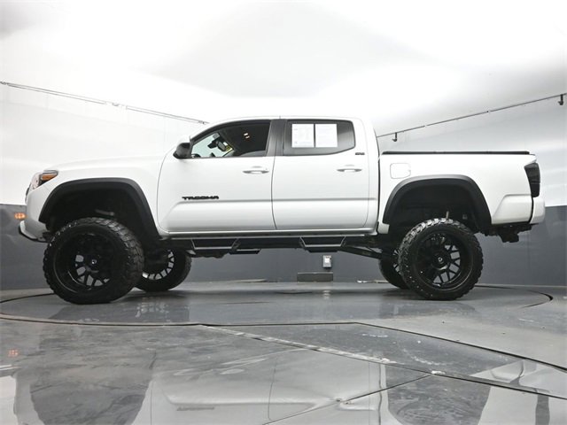 Used 2023 Toyota Tacoma 4x4 Double Cab image 37
