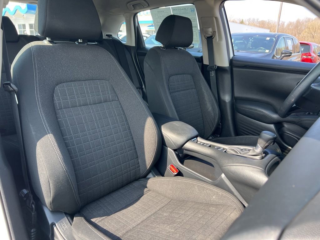 Used 2023 Honda HR-V LX image 25